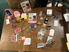Zuru Mini Brands HOME LOT Espresso, Eggs, Bean Bag, 35+ Items, Mirror LOOK picture