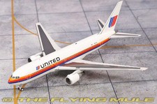 V1:400 1:400 767-200ER United Airlines N611UA picture