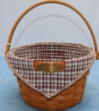 Longaberger 2002 Woven Memories Round Basket, Liner, and Protector picture