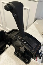 2001-2004 Nissan Frontier Floor Gear Shifter Assembly with Warranty OEM picture