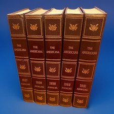 The Encyclopedia Americana 1957-1961 Annual Edition Volumes (Lot Of 5) Books picture