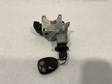 2005 GMC Yukon Ignition Switch Cylinder Housing Tested OEM 26070075 Key Fob picture