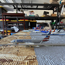 American 737-800 one world ng models 1:400 picture