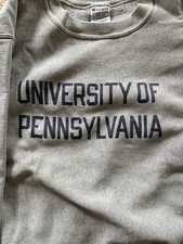 Vintage University of Pennsylvania Sweatshirt, Champion Reverse weave size mediu picture