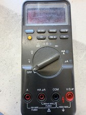 Fluke 87 Digital True RMS Multimeter - FOR PARTS or REPAIR picture