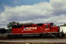 CP 5802 Canadian Pacific original film slide, September 2003 London, ON picture