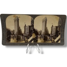 Keystone View Company Stereograph Flatiron Building Fifth Avenue Broadway NY Vtg picture