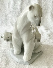Llardo Retired Mother Polar Bear And Cubs “Arctic Family” Mint Condition No Box picture