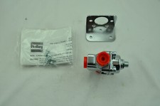 NEW Holley 12-804 Chrome Universal Carbureted Fuel Pressure Regulator 1-4 psi picture