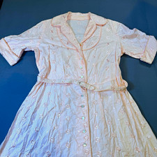 VTG 50s Handmade Eyelet Embroidered Housecoat Dress Pink Cotton Dress Lounger M picture