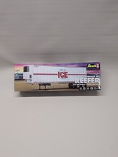 Revell Kit 14541 Scale 1:32 Fruehauf 40' Reefer Semi Trailer Polar Ice Sealed  picture