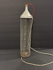 Kleer-Vue Vintage Wire Mesh Fishing Bait Cricket Box....Duluth Ga. picture