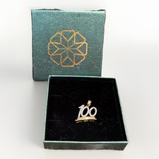 Gold PENDANT STUNNING 10K YG DIAMOND CLUSTER 100 0.20 tcw  1.83 grams picture