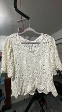 Solitaire L White Floral Crochet Scoop Neck Sheer 3/4 Sleeve Top Women’s picture