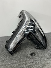 OEM 2019 - 2023 Cadillac XT4 LED Headlight (Right/Passenger) 84761681 picture