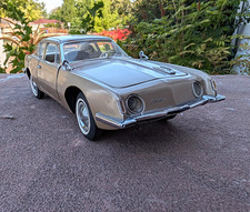 Franklin Mint 1963 Studebaker Avanti 1:24 Diecast Gold Model Car w/ Box picture