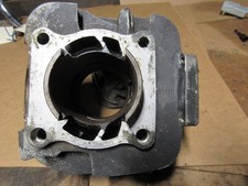 1977-79 Yamaha IT 175 IT175 Cylinder 2A700 Needs work picture