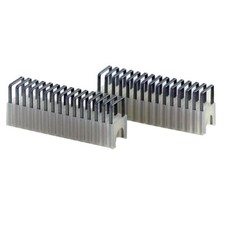 *OPEN BOX* Surebonder® 14516C 1/4″ x 5/16″ #19 Insulated Staples (Box of 300) picture