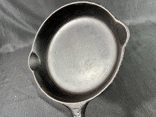 Vintage Griswold No. 3 Cast Iron Skillet 709A Block Logo picture