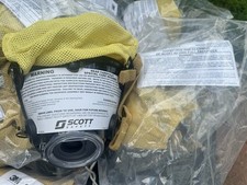 NEW Scott AV-2000 Facepiece KevlarHeadNet Firefighter SCBA Mask Size Large NIP picture