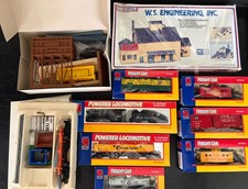 Vintage Life-Like HO Train Lot UP 3179 Steam Chessie 4472 F7 Cars Kits Untested picture