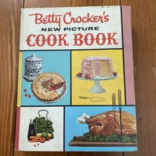 Lovely 1961 Betty Crocker's New Picture Cook Book 1st Edition 5th Print picture