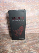 Aton Custom Young Rich Bruce Wayne Batman Pattinson 1/12  Scale 