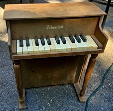 Vintage Working Schoenhut Upright Piano - 25 Keys Working picture