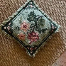 Antique 1930s  traditional Portuguese Arraiolos woven floral cushion cover picture