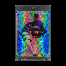 KEN GRIFFEY JR. GOLD LABEL REFRACTOR CHROME HOLO CARD 1999 Topps Gold - Mariners picture