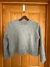 Quince cashmere sweater picture