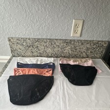 Vanity Fair Women's  Panties Size M /6 Multicolor Solid Nylon/Spandex lot of 7 picture
