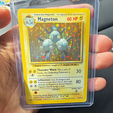 Pokémon Magneton 9/102 Base Set Holo Rare Stage 1 60 HP English 1999 picture