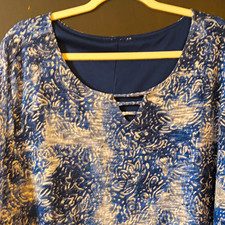 Catherines Women's Plus 5X Blue/White Abstract Knit Scoop Neck 3/4 Slv Tunic picture