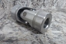Belden UJ-HD2000x25 25mm Bore Diameter 1000 Max RPM Alloy Steel Universal Joint picture