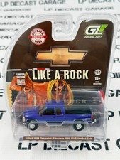 GREENLIGHT 1998 Chevrolet Silverado 1500 Z71 Blue 1:64 Diecast OBT Exclusive picture