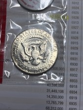 1970-D Kennedy 40% Silver Half $ LOW MINTAGE  2,150000. STILL IN MINT CELLO picture