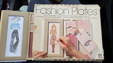 Vintage 1978 Tomy Fashion Plates Complete Set 15 Plates Pencils Original Box picture