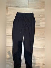 Lululemon Black Jogger Pants Womens Size 4 Stretch Drawstring 27” Inseam picture