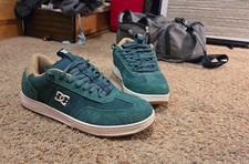 DC Astrix SE Green Suede Low-Top Skateboarding Shoes US 9.5 M picture