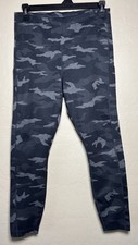 Athleta Ultimate Camo 7/8 Tight Womens Gray Black Camo High Rise Leggings Medium picture