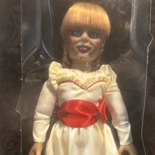 2016 MEZCO TOYZ THE CONJURING UNIVERSE ANNABELLE DOLL FIGURE IN BOX picture