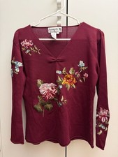 Joseph A. Floral Embroidered V-Neck picture