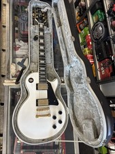 Epiphone Les Paul Custom Alpine White Electric Guitar w/ Hardshell Case picture