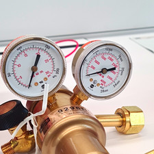 Harris Carbon Dioxide CO2 Gas Pressure Regulator 9296NC NC-15-320 picture