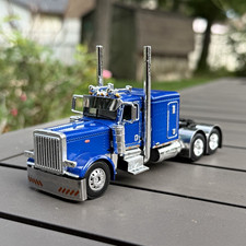 1/64 scale DCP custom Blue Peterbilt 389 with lots of details picture