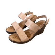 Børn Women's Sandals Wedge Leather Heel Buckled Ankle Strap Tan Size 6 picture