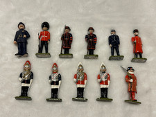 Vintage Great Britain and the Empire 11-Piece Metal Toy Soldier London Set picture