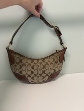 NWOT Vintage 2007Coach 11371 Signature Hobo Bag Brown Leather Brass Hardware picture