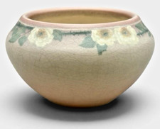 ROOKWOOD POTTERY VELLUM GLAZE BOWL - VINING ROSES - KATHERINE VAN HORNE- CA:1913 picture